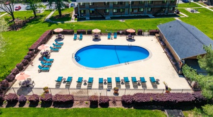 University Lake Pool