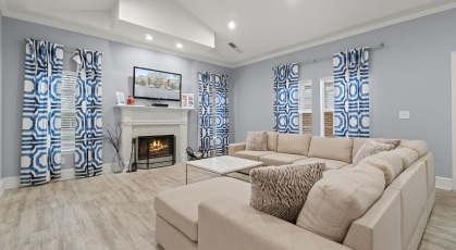 Resident lounge with ample seating 