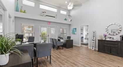 Leasing office and clubhouse