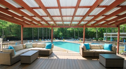 Sky lounge at St. John's Wood over looking pool