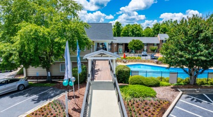 Leasing office and clubhouse