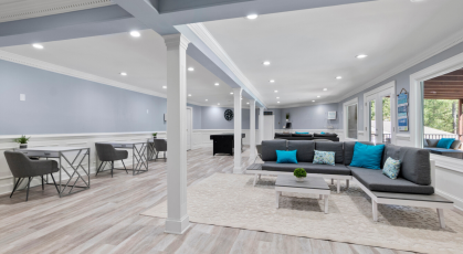 Resident lounge with billiards and study nooks