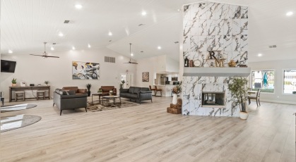 Clubhouse with a fully equipped kitchen and ample seating