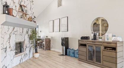 complimentary water and coffee station