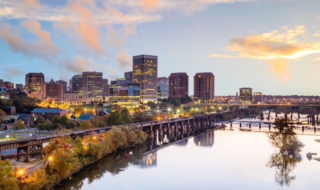 6 minutes from Downtown