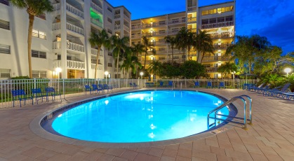 Night view of the sparkling swimming pool