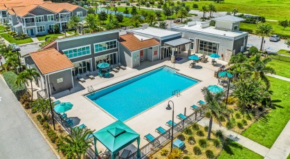 Aerial view of Pool & Clubhouse