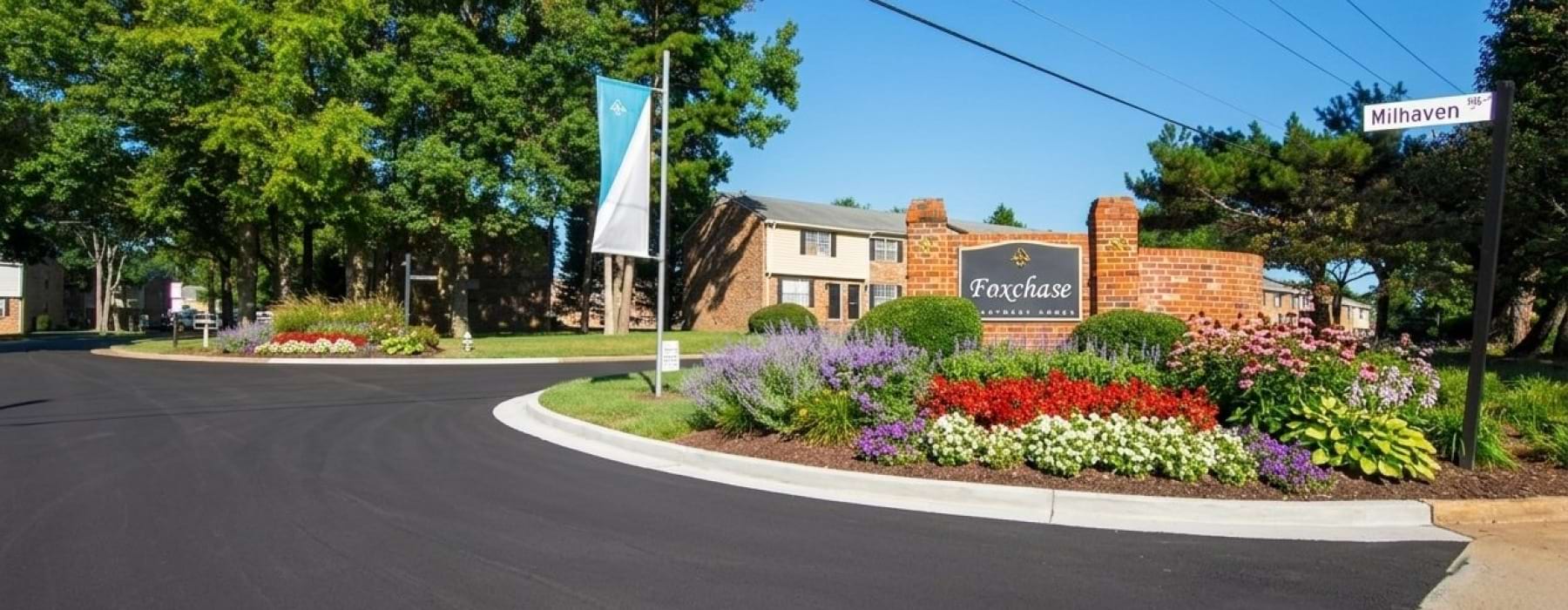 Foxchase/Brandywine community signage