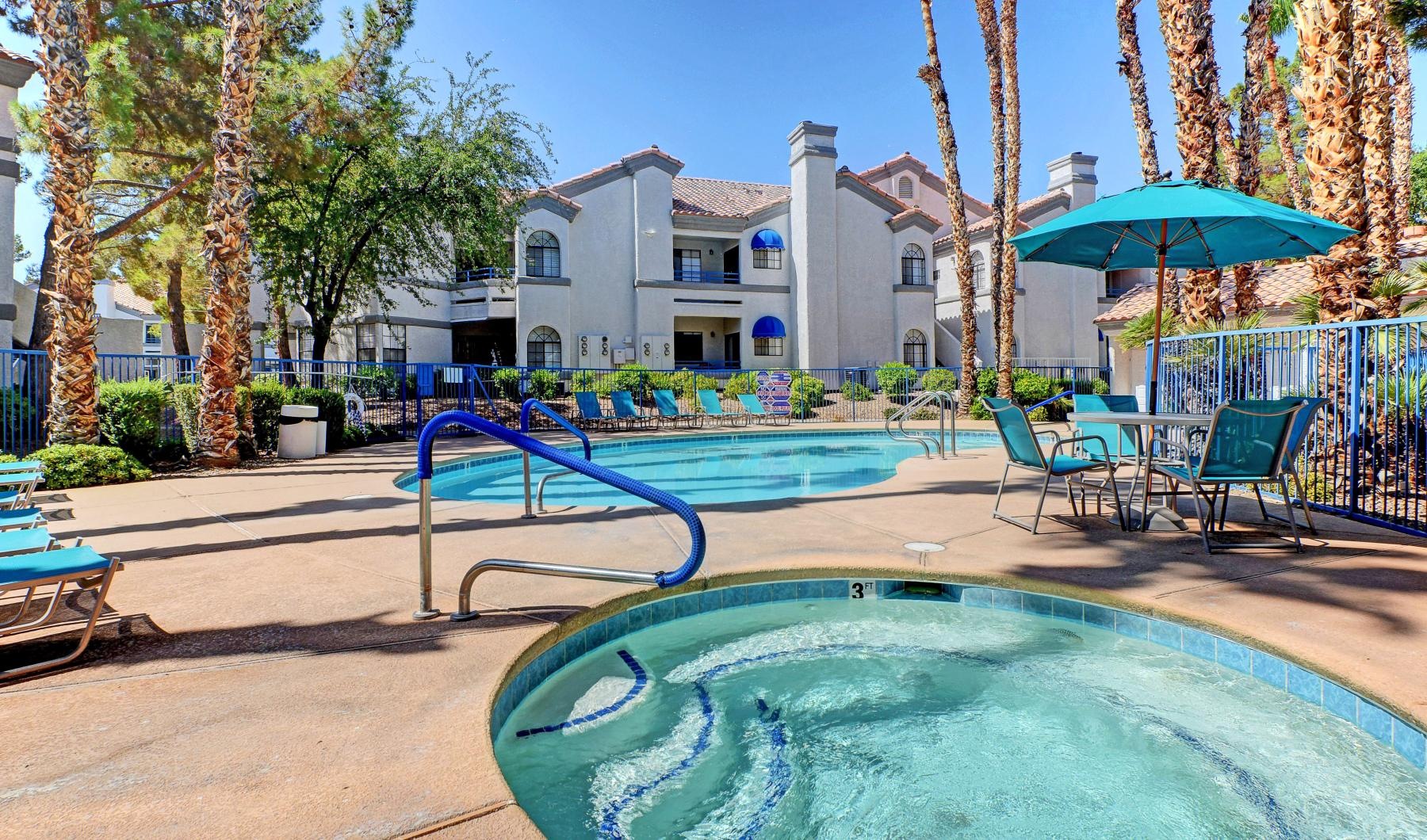 jacuzzi near swimming pool