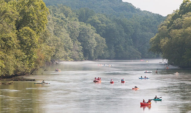 people boating and kayaking down the Chattahoochee River