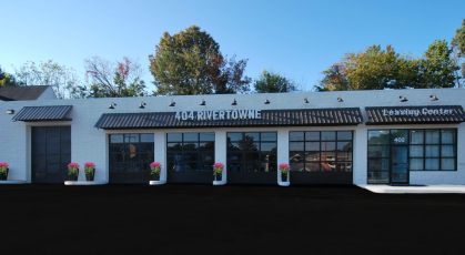 404 Rivertowne Leasing office