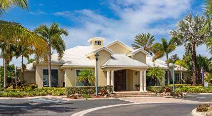  Leasing office exterior building