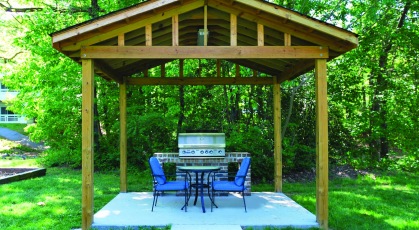 Outside dining with grills pavilion