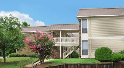 Treehouse Apartment Homes exterior building